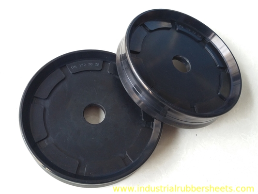 Industrial DK Piston Oil Seal with -0.1 To 36.8 MPa Working Pressure ISO9001 Certified and Customizable Size