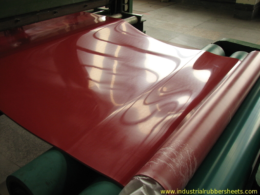 22Mpa Pink Red Gum Rubber Sheet / Para Rubber Sheet 35-40Shore A Hardness