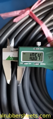 FKM Rubber Washers 70Shore A 9Mpa Tensile Strength Black Brown