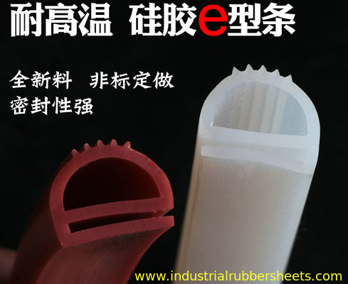 Rotes transluzentes lebensmittelechtes Silikonprofil und Extrusion mit platinvernetzter UV-Beständigkeit für industrielle Abdichtung